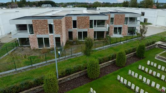 Kantoorgebouw te koop Harelbeke